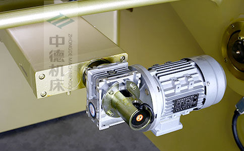 ZDS-1032后檔料減速電機,質量好,模擬運算定位速度快.jpg ZDS-1032后檔料減速電機,質量好,模擬運算定位速度快.jpg
